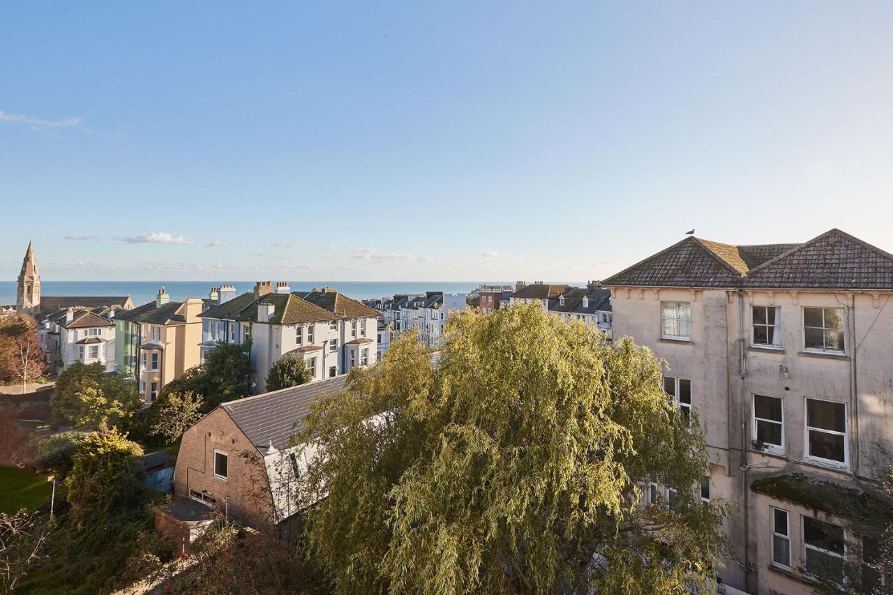 Gorgeous Sea View Apartment 5 Mins To The Beach St Leonards-on-Sea Екстер'єр фото